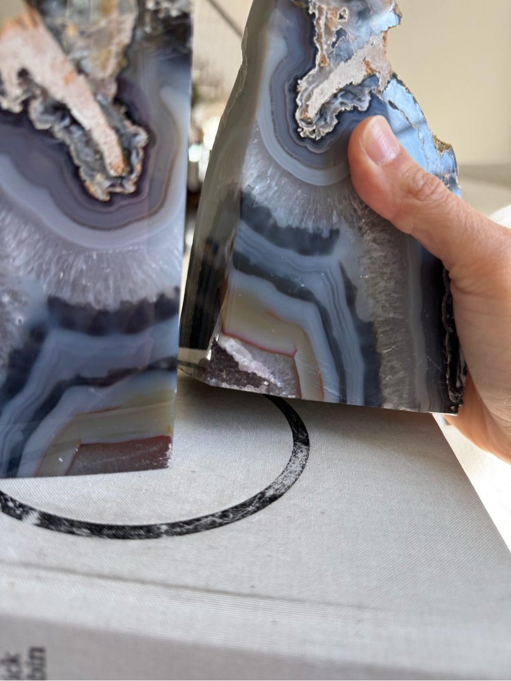 Natural agate bookend pair - Picture 2 of 8